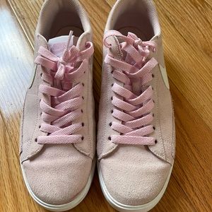 Women’s Nike Court Legacy Canvas Sneakers